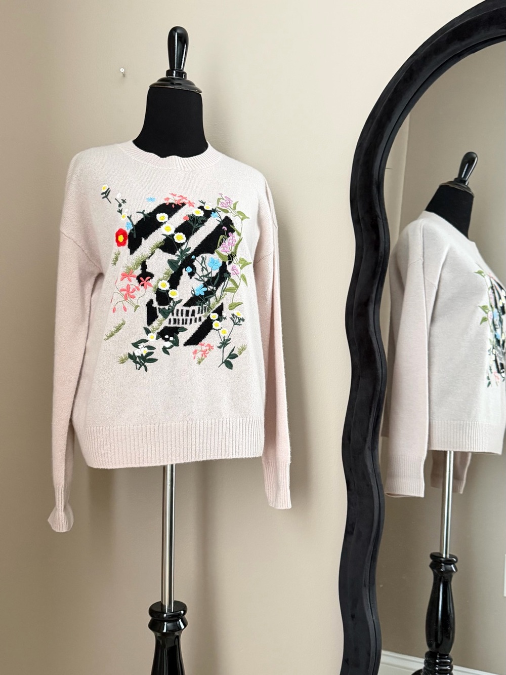 Skull Cashmere Floral Striped Skull Crewneck Sweater Pastel Pink Size XS